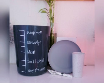 Set de regalo para decorar dormitorios universitarios: lata de plástico, platos y cubiertos reutilizables