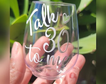 Recuerdos de fiesta personalizados con vasos de chupito: cumpleaños, despedida de soltera