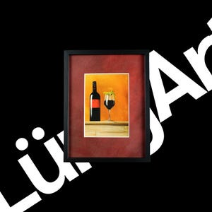 Kunstkarte in elegantem Rahmen mit handgefertigtem Passepartout - Titel: Vino de Chill | Geschenk | Dekoration