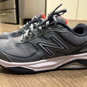 New Balance 1540v3 (W1540GD3) Running Shoes Sneakers, Gunmetal/Dragonfly. Women’s 5.5 Men’s 4- FREE SHIP!