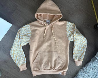 Sudadera con capucha Tim Hortons "Deux X Deux Double Double Coffee". Hecha en Canadá - Envío gratis.
