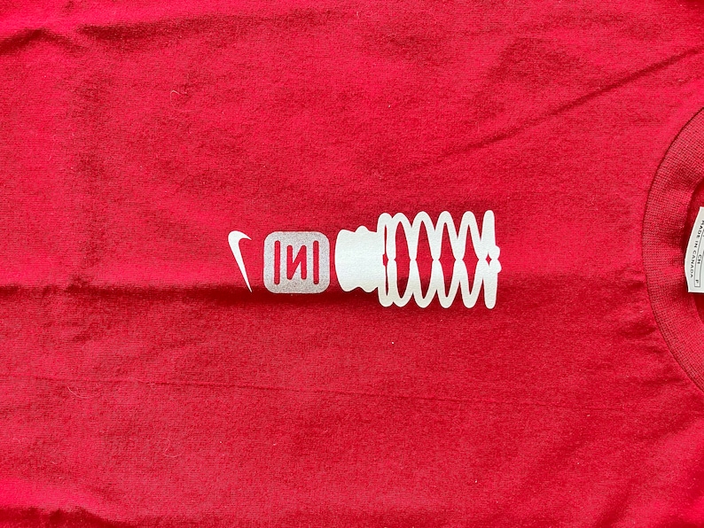 Vintage Deadstock Y2K Nike Shox Animal Graphic Shirt Size Small Made in Canada - Rare FREE SHIP image 2