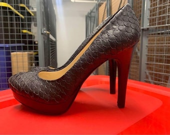 Calvin Klein Snakeskin Heels Size 6 Vintage Etsy