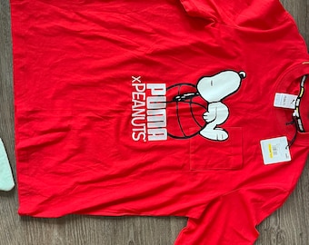 Puma x Peanuts Snoopy Basketball Long-Sleeve Shirt - Red (530613 11) - Size M - FREE SHIP