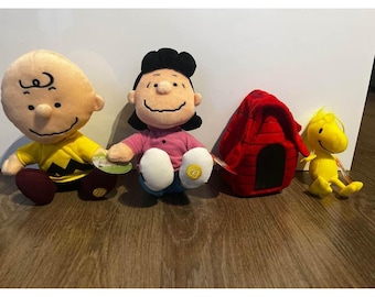 Rare 2005 Peanuts Snoopy 55 Years Mcdonalds - Charlie Brown