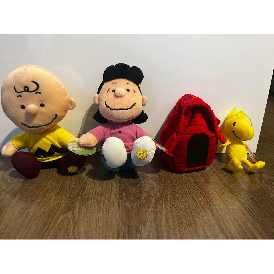 Rare 2005 Peanuts Snoopy 55 Years Mcdonalds - Charlie Brown