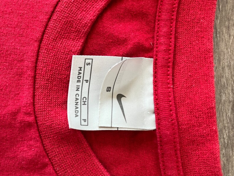 Vintage Deadstock Y2K Nike Shox Animal Graphic Shirt Size Small Made in Canada - Rare FREE SHIP image 3