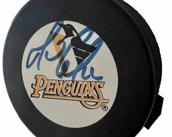 Hockey Puck Wall Mount: Standard Size, 3D Printed