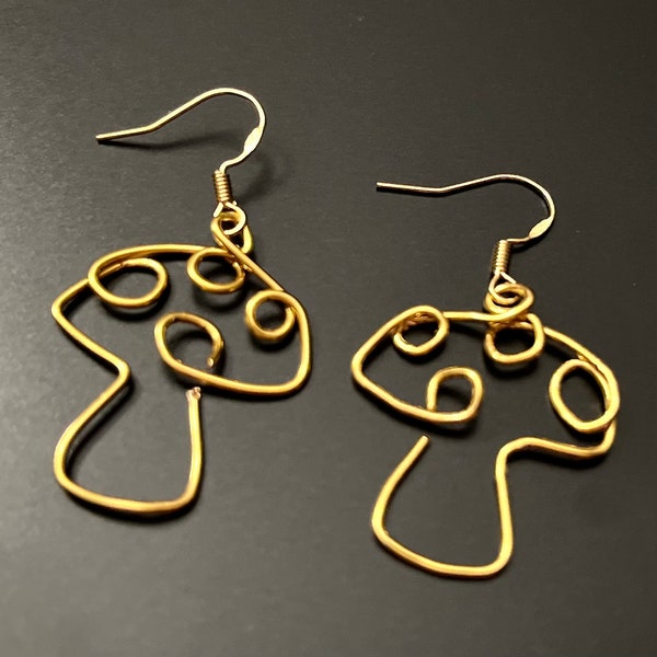 Mushroom earrings, magic, trippy, funny earrings, food jewellery, wire jewellery, gold, unique, Christmas present, gift for mushroom lover