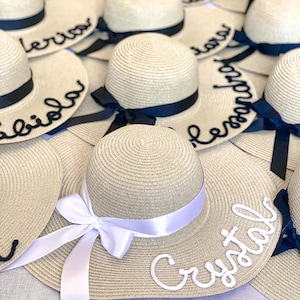 Cappelli Personalizzati Donna in Paglia - Cappello da Sole con Nome - Accessori Addio al Nubilato Team Bride | Vacanze Mare | Idea Regalo