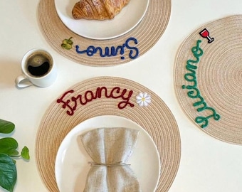 Tovaglietta americana tonda personalizzata con nome in cordino