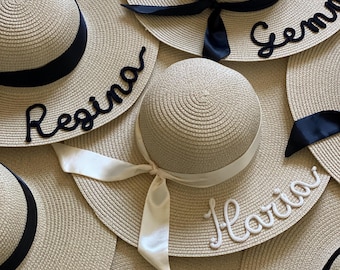 Personalized straw hats with names and scarves - Hen party - Summer beach and holiday headwear