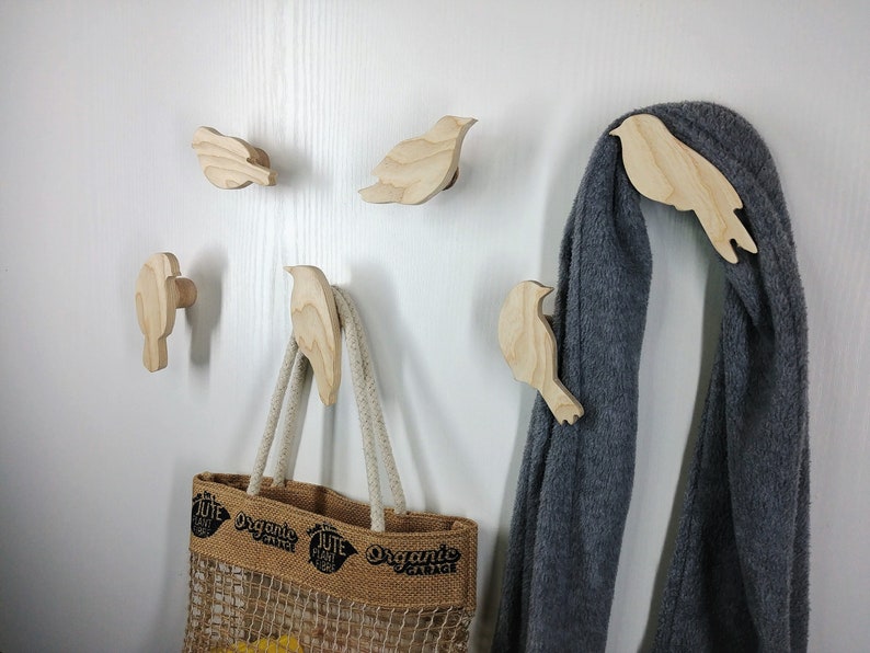 Bird themed animal wall hooks, set of 6 coat hooks, wild animals, solid oak wood, hallway hooks, robin, pigeon, sparrow, image 3