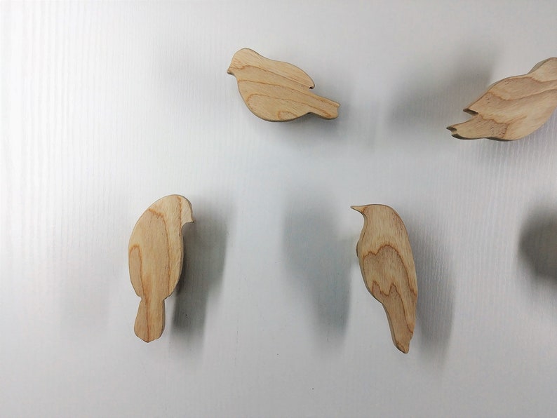 Bird themed animal wall hooks, set of 6 coat hooks, wild animals, solid oak wood, hallway hooks, robin, pigeon, sparrow, image 5