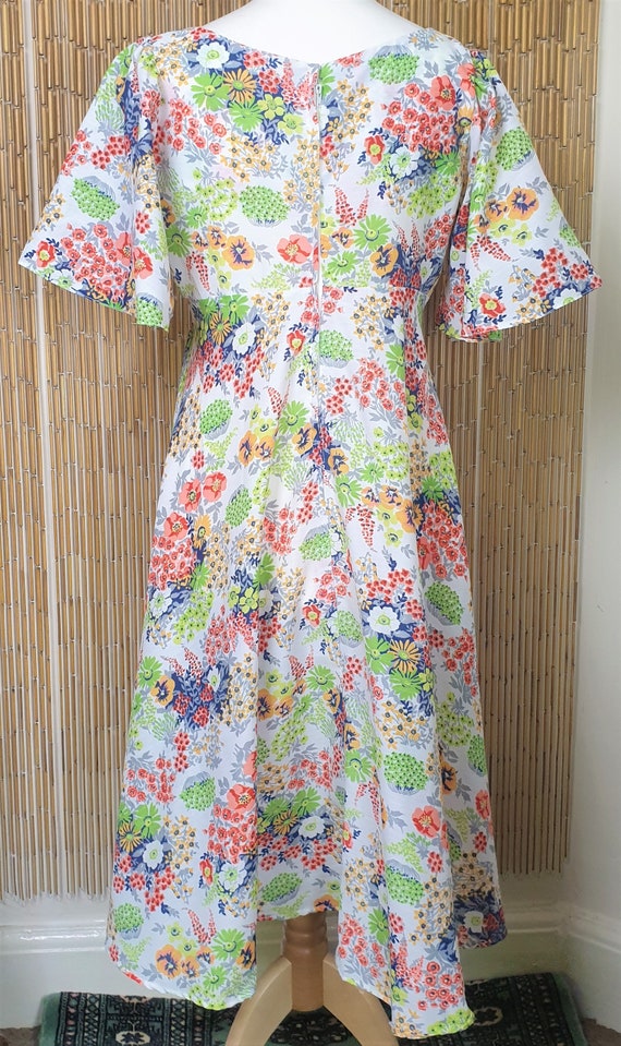 1970s 'QUAD' floral fit and flare dress. Size 12 - image 6