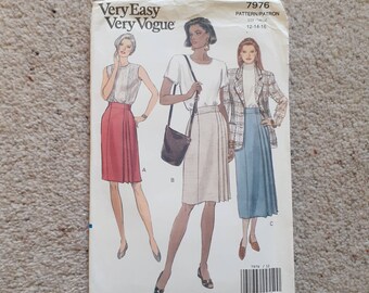 Vogue No 7976 Very Easy Skirt Pattern 1991 Sz 12 - 16