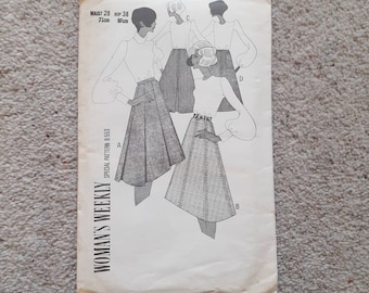 Woman's Weekly No B553 Vintage Skirt Pattern 1970s Sz Waist 28 inch