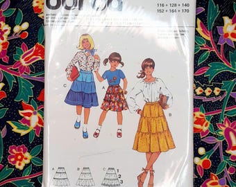 Burda No 17639 Vintage Girls Skirt Pattern 1980s Sz 6 - 13