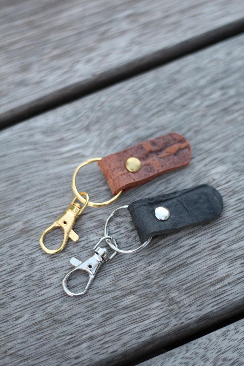 Personalisierter Schlüsselanhänger gold/silber mit Wunschtext und einigen Symbolen gemäß Auswahl vom Beispielfoto max. 8 Zeichen Bild 5