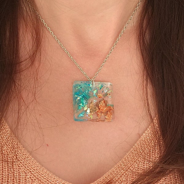 Light reflecting holographic pendant, Blue and copper light catching necklace
