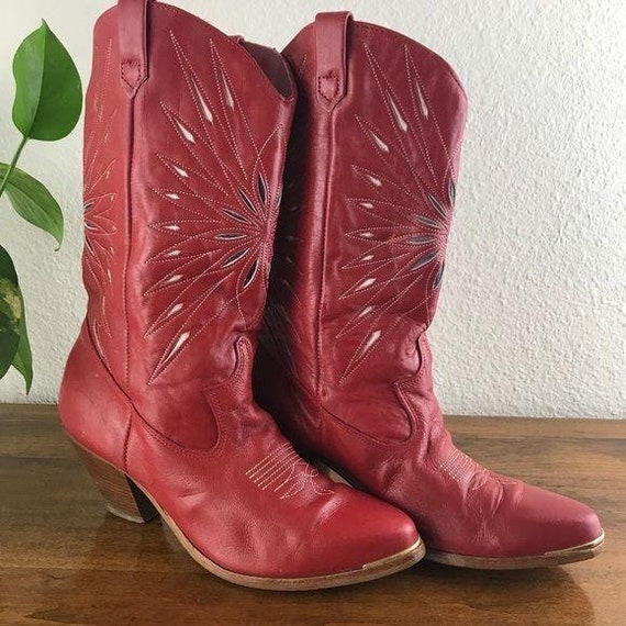Vintage 70’s Red Starburst Dingo Boots