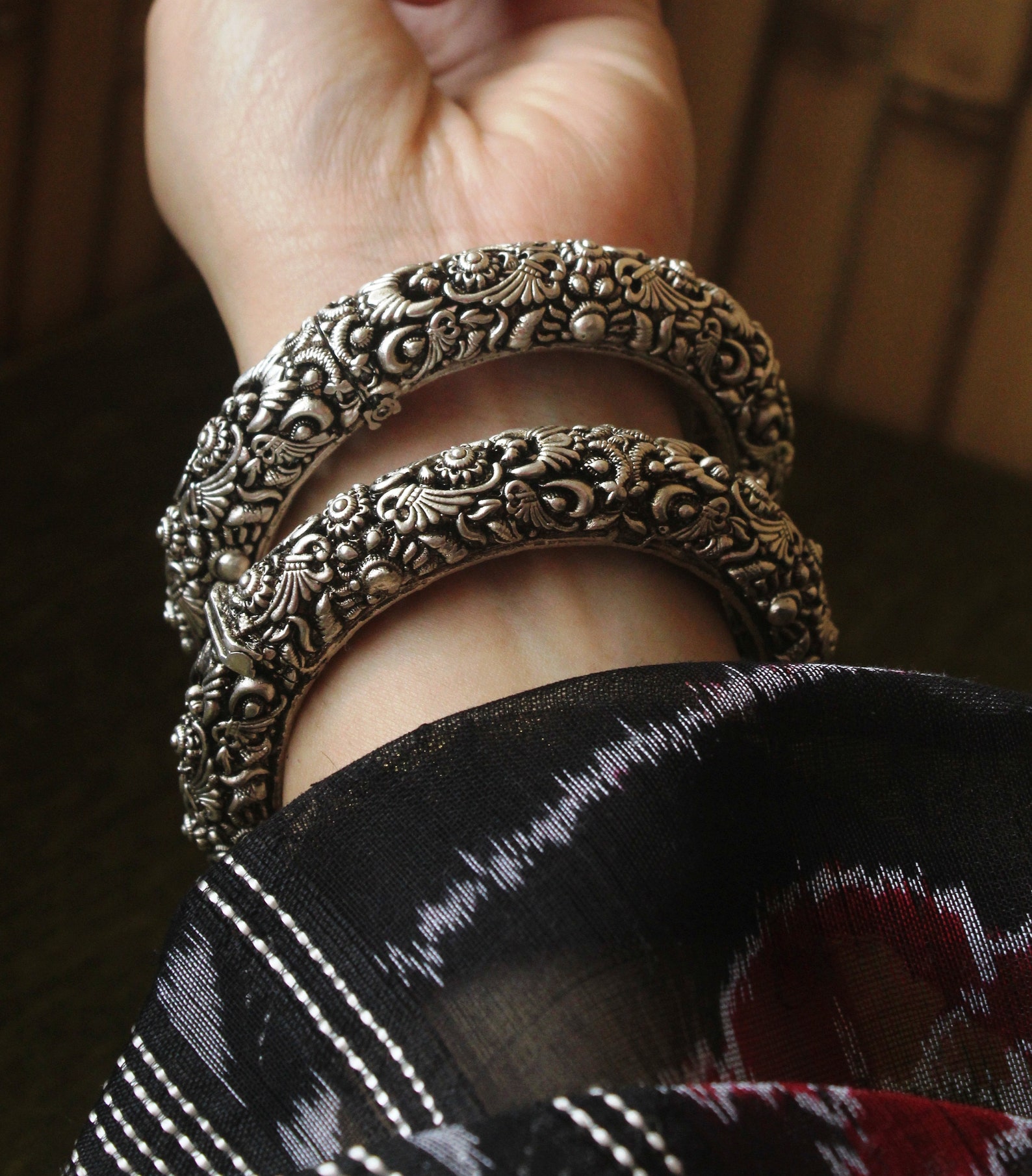 Pair of Temple Bangles, Indian Bangle, Oxidized Bangle, Indian Bracelet, South Indian Bangle