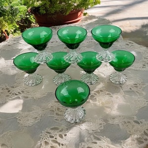 Set of 10 - Vintage Footed Anchor Hocking Emerald Green / Inspiration Green Champagne Sherbert Glasses! Gorgeous!