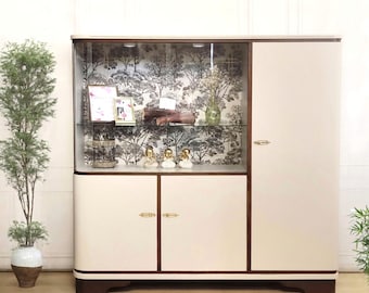 Buffetschrank, Stecksystem, Glasböden und Glastüren, auf Wunsch mit Innenbeleuchtung, Massivholz