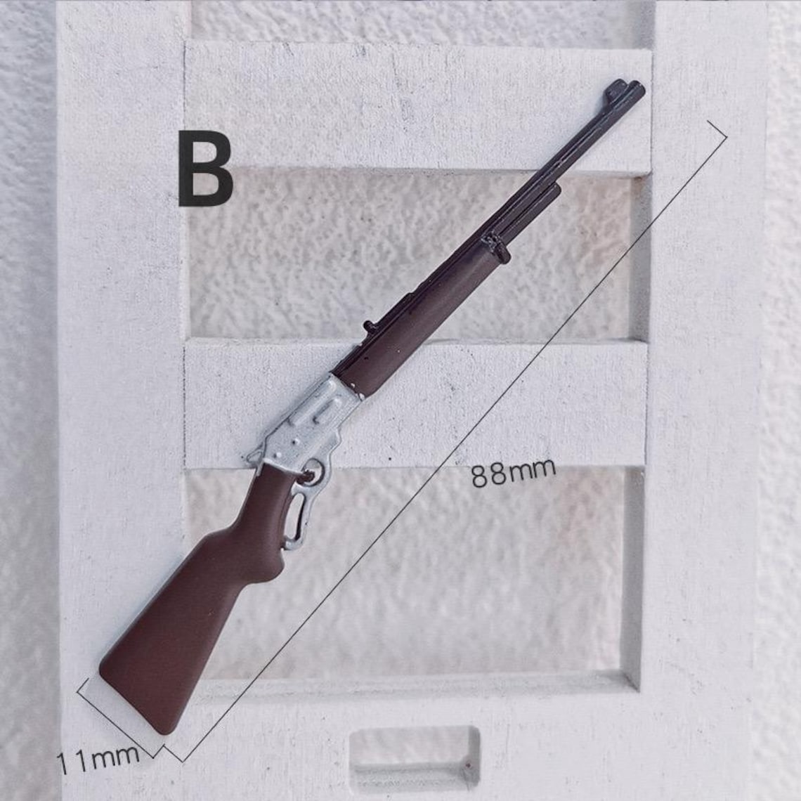 Miniature Hunting Gun Dollhouse Model Accessories. 1:12 Scale Miniature ...