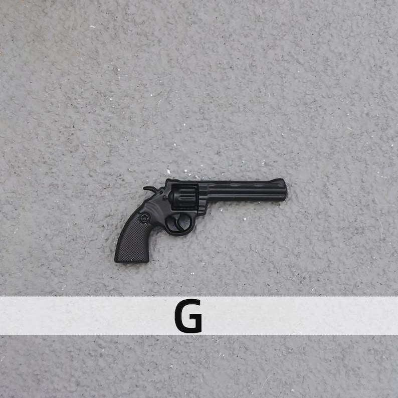 Miniature Guns for a Dolls House, Gun Replica 1/12 Scale, Action Figure ...