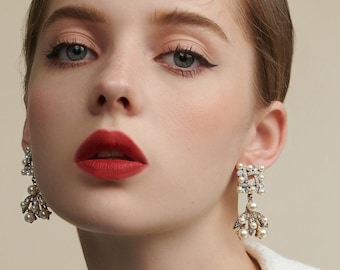 Crystal Pearl Drop Statement Earrings,pearl earrings,crystal statement drop earrings,Gold Bridal Drop Earrings,Pearl Bridal Earrings,