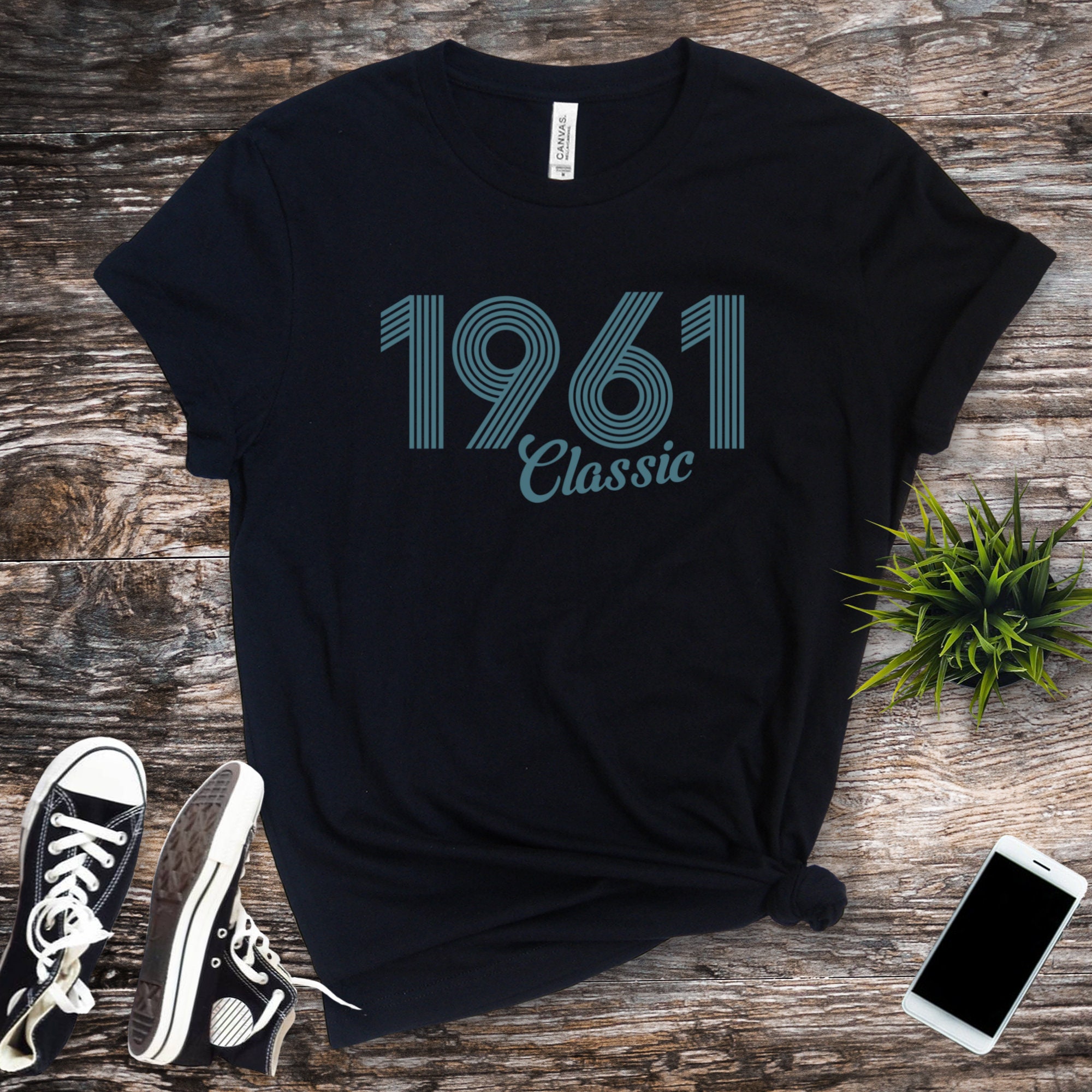 Men's Vintage 1960 60th Birthday T-Shirt Classic Sixty Shirt Gift Idea