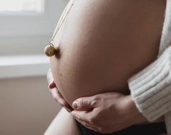 Gold mandala pregnancy bola – Maternity necklace – Personalized birthstone – Gift for expectant mothers – Boho maternity jewelry