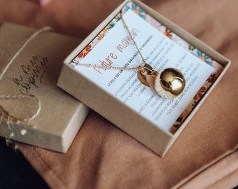 Harmony ball necklace in gold plated with pompom charm l Pregnancy bola l Futur mom gift