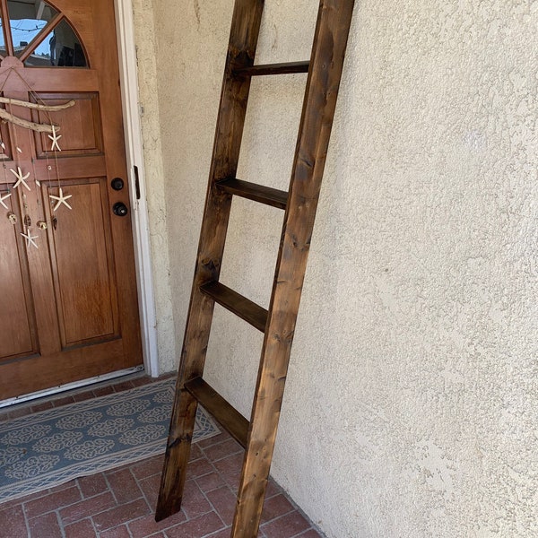 5 Foot Blanket Ladder