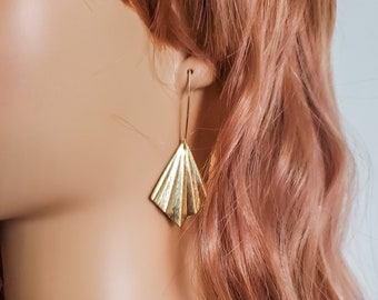 Gold fan shaped earrings, brass dangle earrings, triangle earrings, geometric style earrings, statement earrings, art deco earrings,