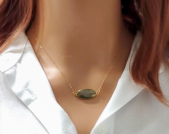 Labradorite necklace, labradorite statement necklace, gold labradorite necklace, labradorite pendant necklace, gold filled jewelry