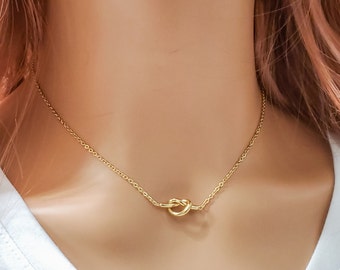 Gold love knot necklace, mini love knot pendant necklace, knot necklace, jewelry gift for her, everyday jewelry, heart necklace