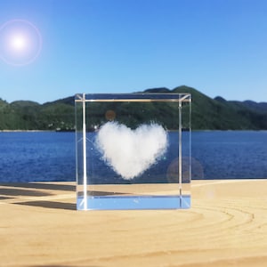 3D Heart Cloud in Glass Cube - Romantic Glass Sculpture, Customized Love Gift, Heartfelt Decor - Unique Valentine's Gift