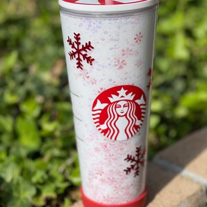 Peppermint Snowflake Snowglobe Tumbler, Glitter Double Walled Acrylic Tumbler zdjęcie 2