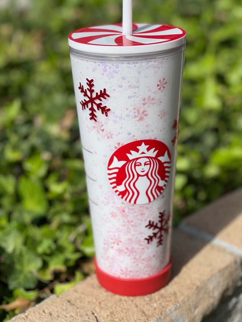 Peppermint Snowflake Snowglobe Tumbler, Glitter Double Walled Acrylic Tumbler zdjęcie 2