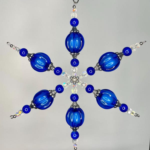 Beaded Christmas Suncatcher Red Green Clear Crystal Prism Hanging Patio Decor Yard Art Tree Jewelry