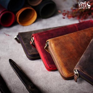 Personalized Handmade Women's Wallet - Genuine Leather Cinnamon Color Zippered Wallet for Moms - Mothers Day Gift by Lone Deer Leather