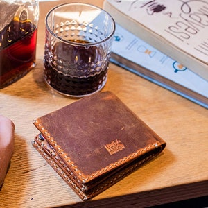 Lone Deer Leather Personalized Engraved Handmade Leather Wallet For Men