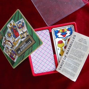 1963 Tarot de Marseille "pink back" box set by Grimaud