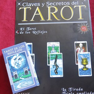 Talia Tarota Refleksji + Przewodnik PDF – Odczyty psychologiczne, sztuka surrealistyczna
