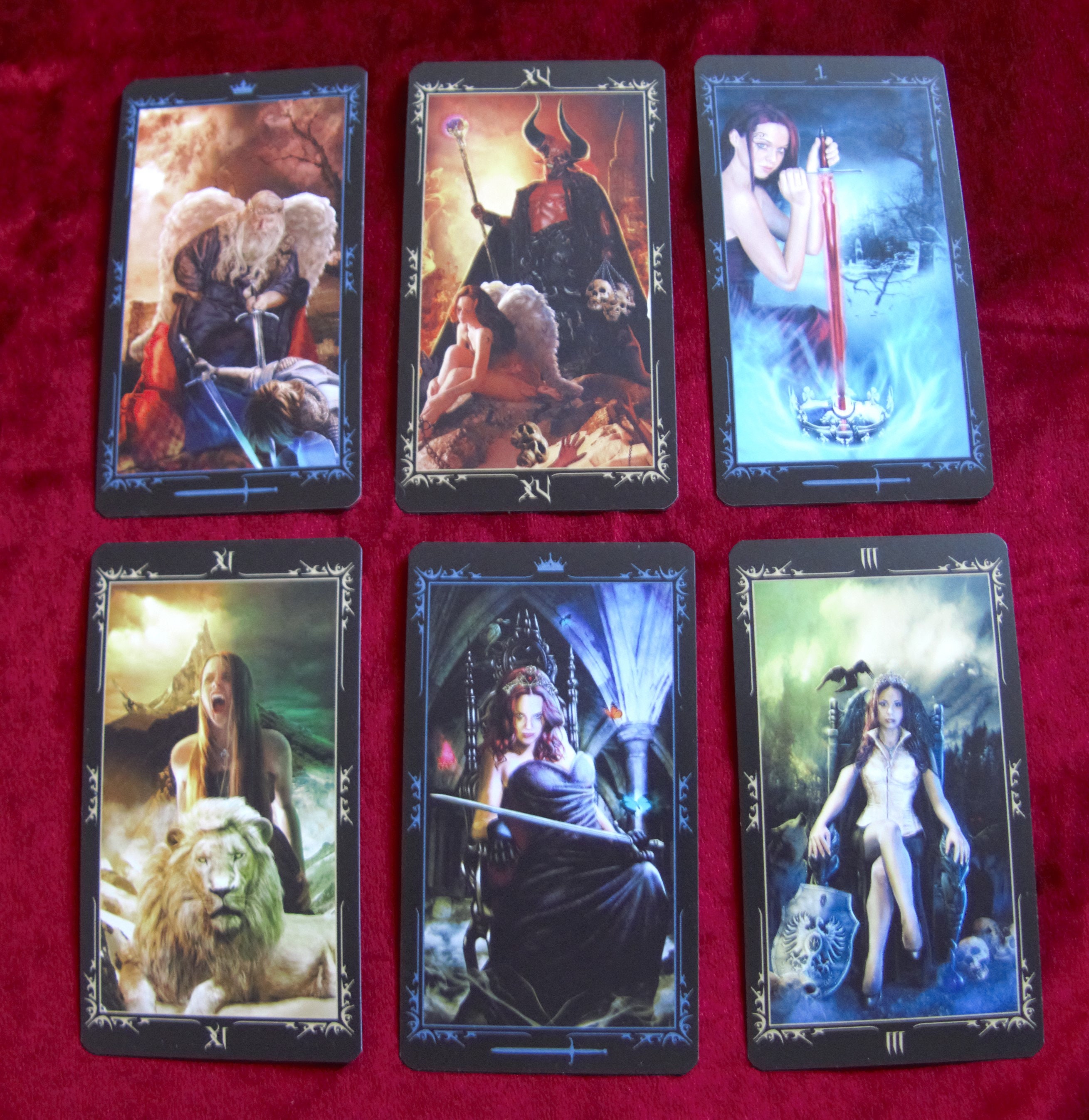 激レア！！Tarocchi delle favole oscure. タロット Tarocchi Delle Favole Oscure (dark Fairytale Tarot) by