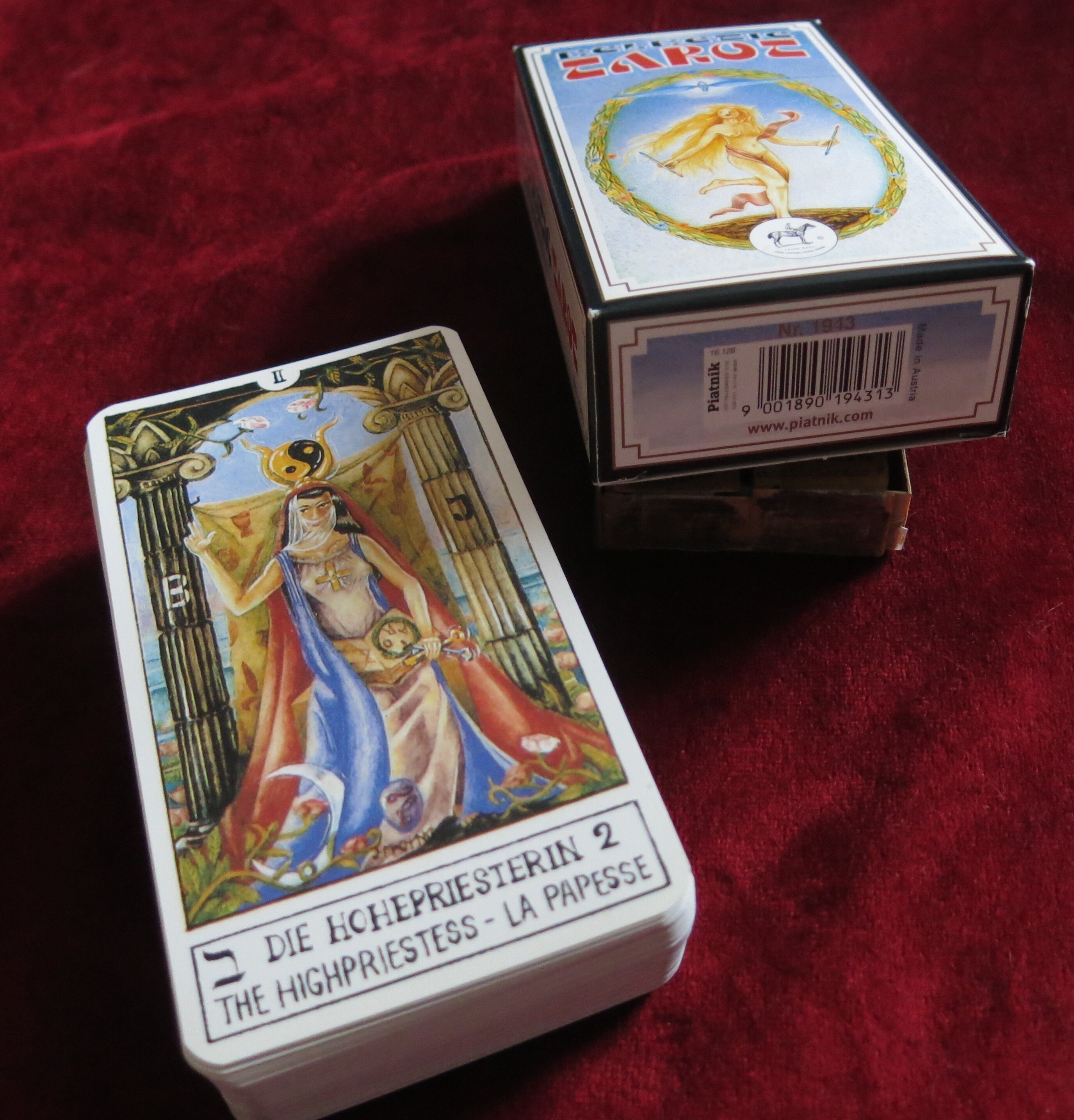 Eclectic Tarot – Rare Occult-inspired Deck by Josef Machynka (1986