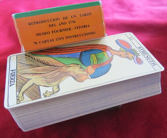 Spanish Tarot – Fournier (1979) – Museo 1736 Reproduction – Rare