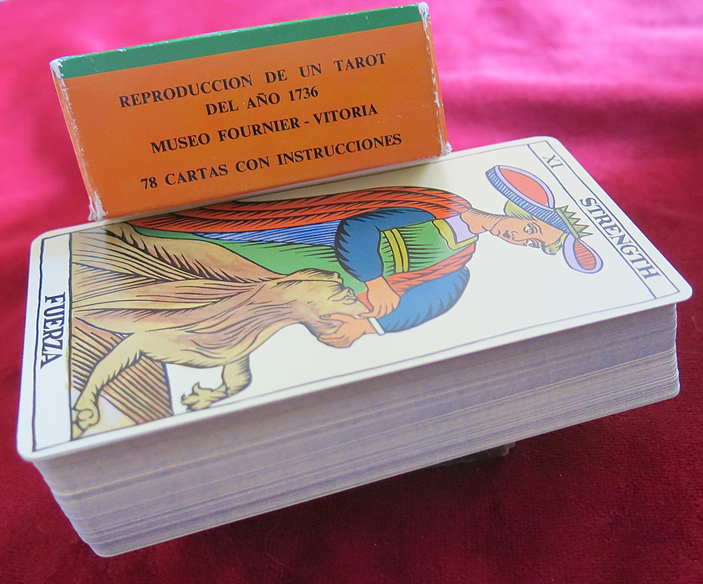 Spanish Tarot – Fournier (1979) – Museo 1736 Reproduction – Rare